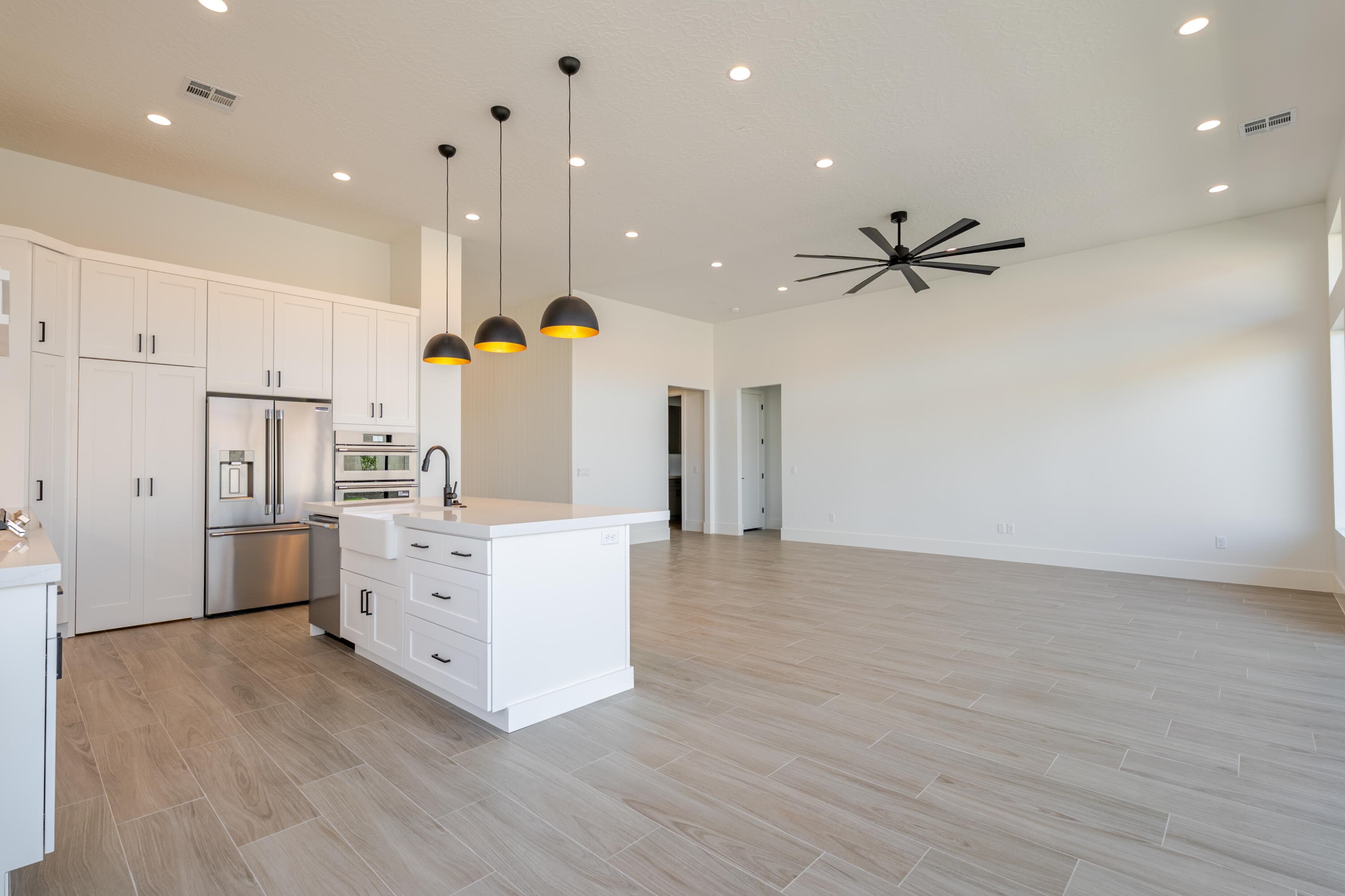 Aroya Home