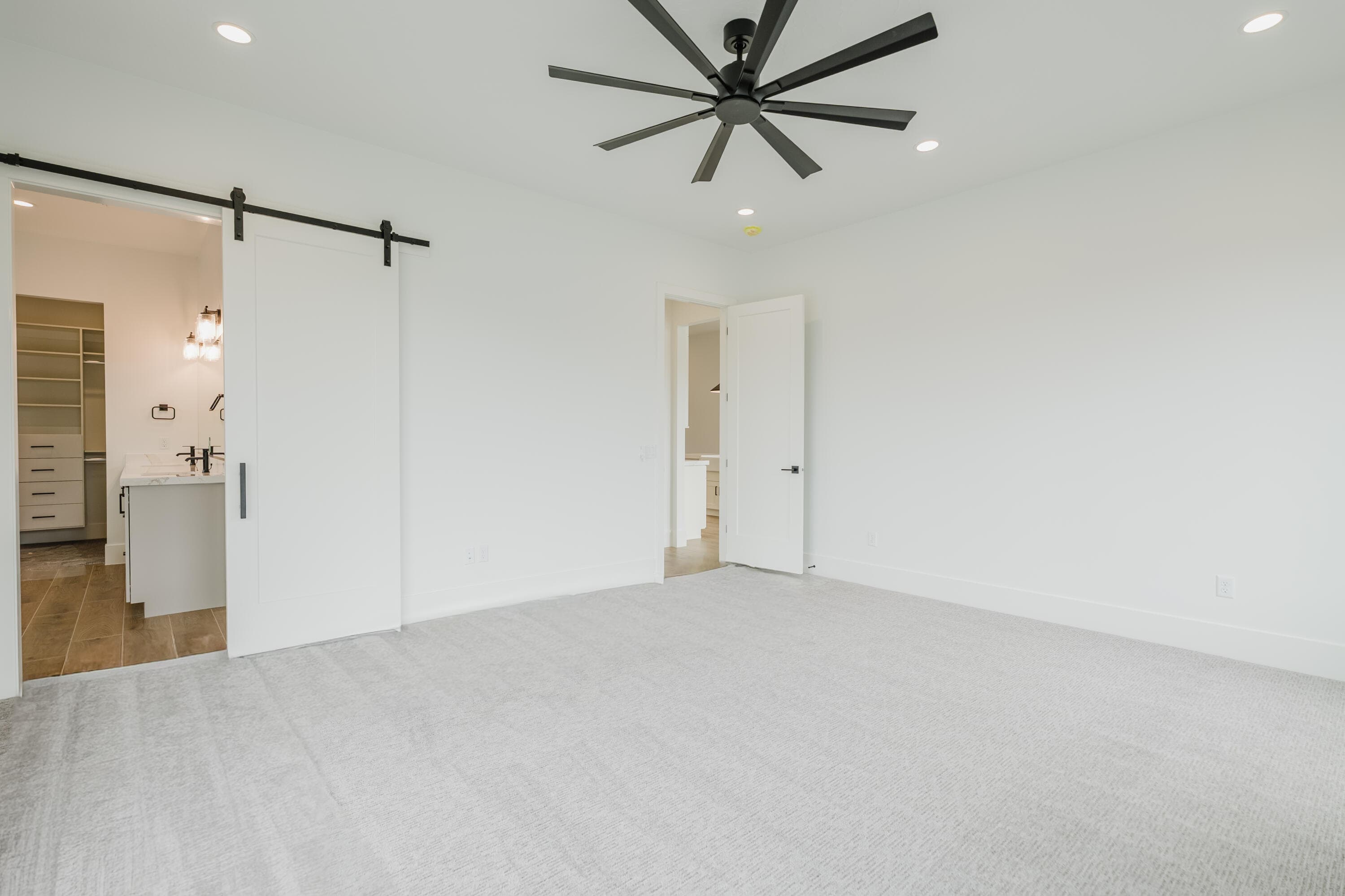 Capella Home