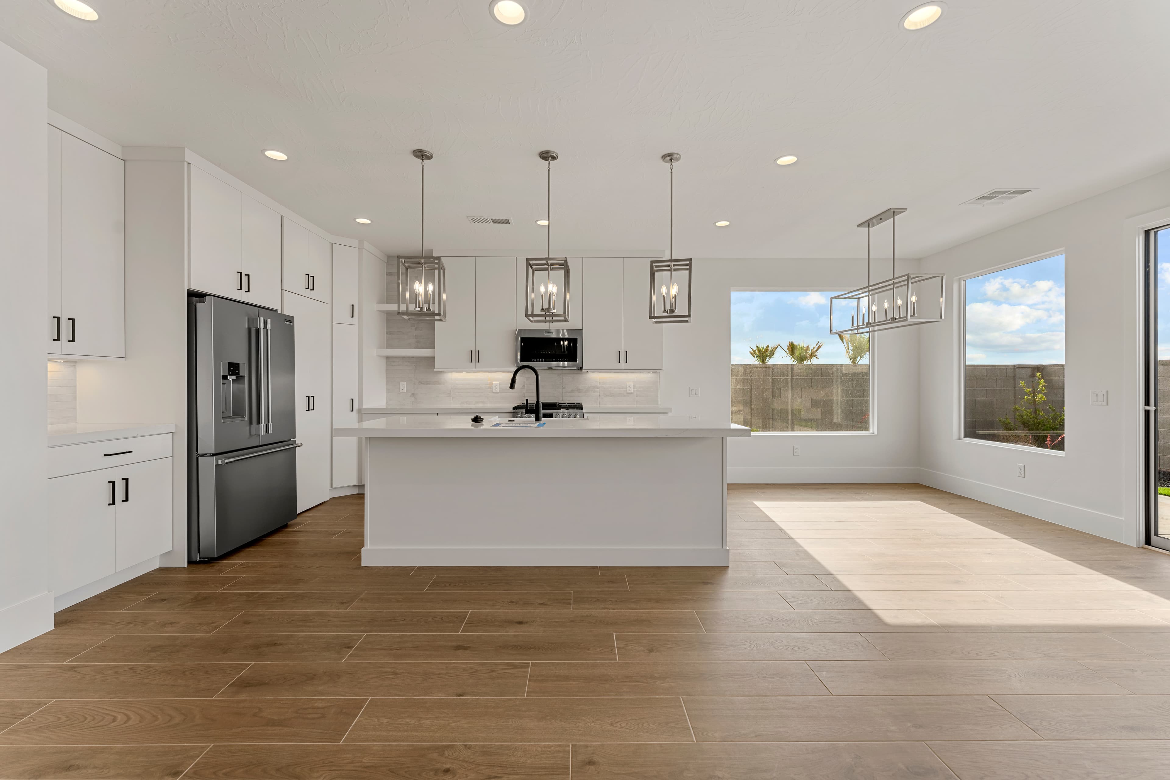 Astoria Home